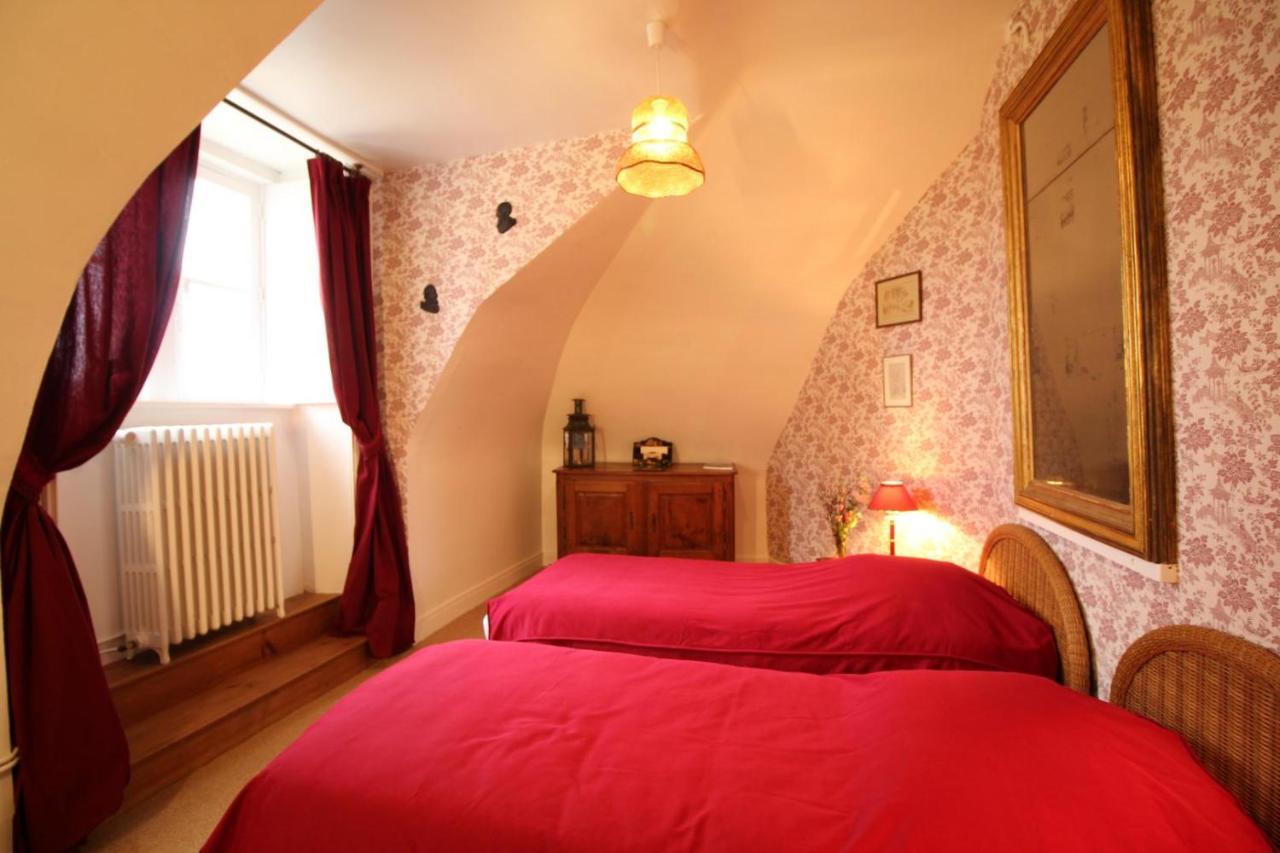 Bed and Breakfast Domaine De Bort Saint-Priest-Taurion Exterior foto